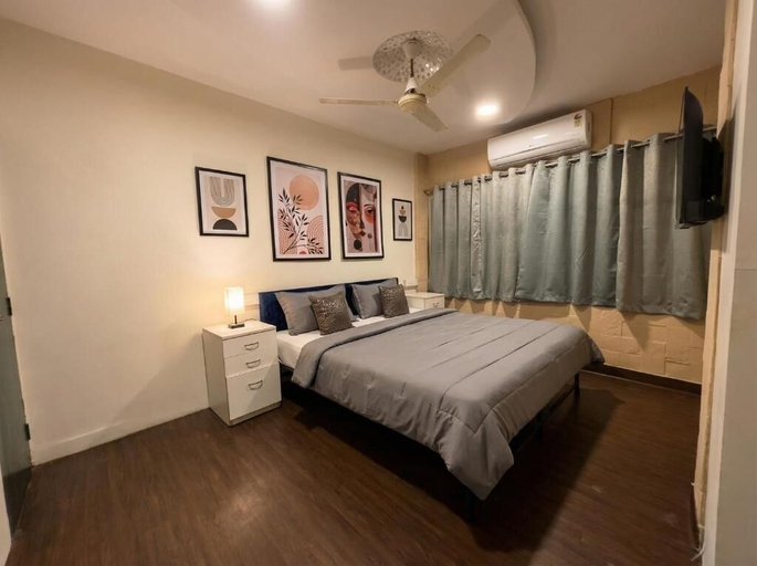 Room 2, Hotel Elevate Suites, Nagpur