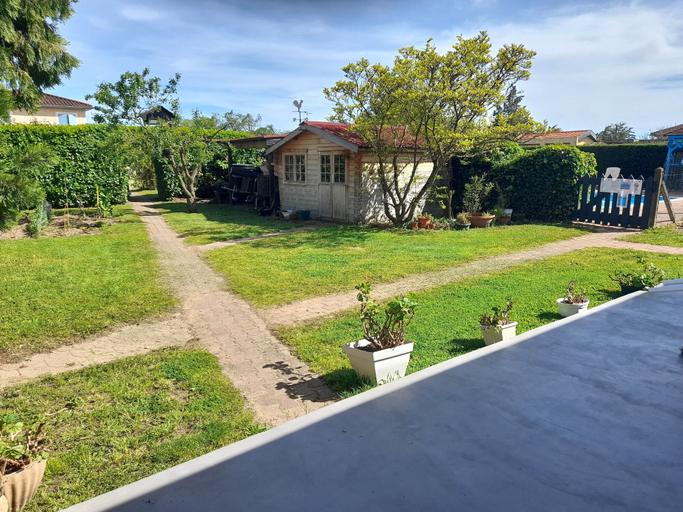 Exterior & Views 2, La maison du Bonheur, Ain