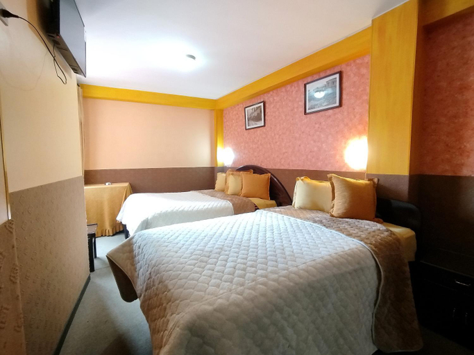 Others 5, Hotel Condeza, Pedro Domingo Murillo