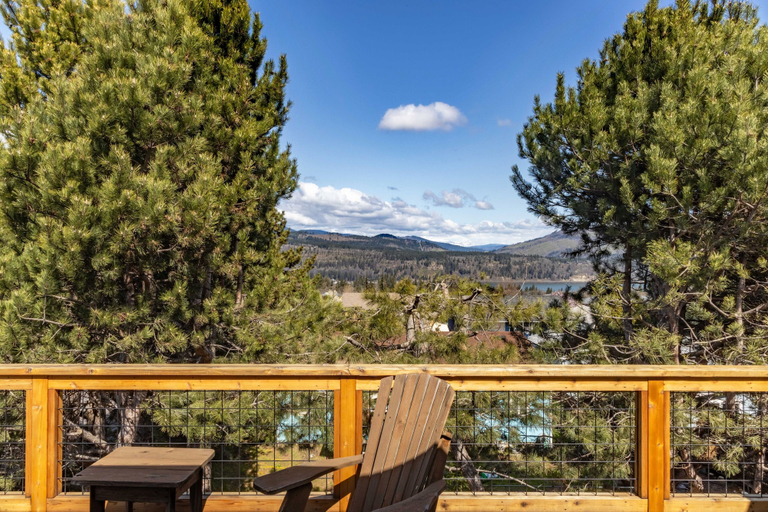 Outdoor dining, River Ranch 2 Bedroom Home by RedAwning, Hood River
