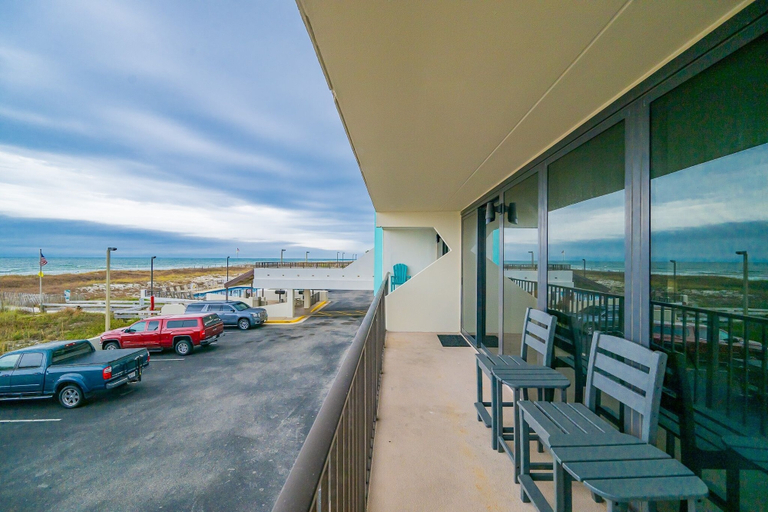 Terrace/patio 4, Island Winds East 101 3 Bedroom Condo, Baldwin