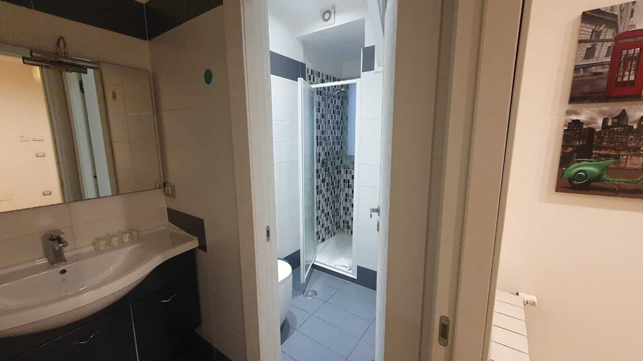 Bathroom 3, Maison Tiburtina by Ghor, Rome