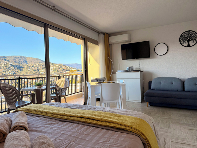 Room 4, La Marina Cannes Suites, Alpes-Maritimes