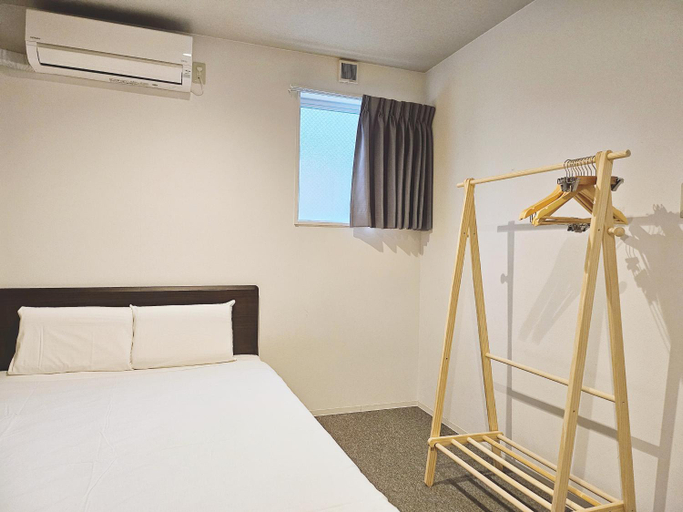 Bedroom 5, Hermitage Nishi Shinjuku, Shinjuku
