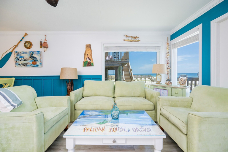 Living area 4, Pelican House 1 3 Bedroom Home, Baldwin