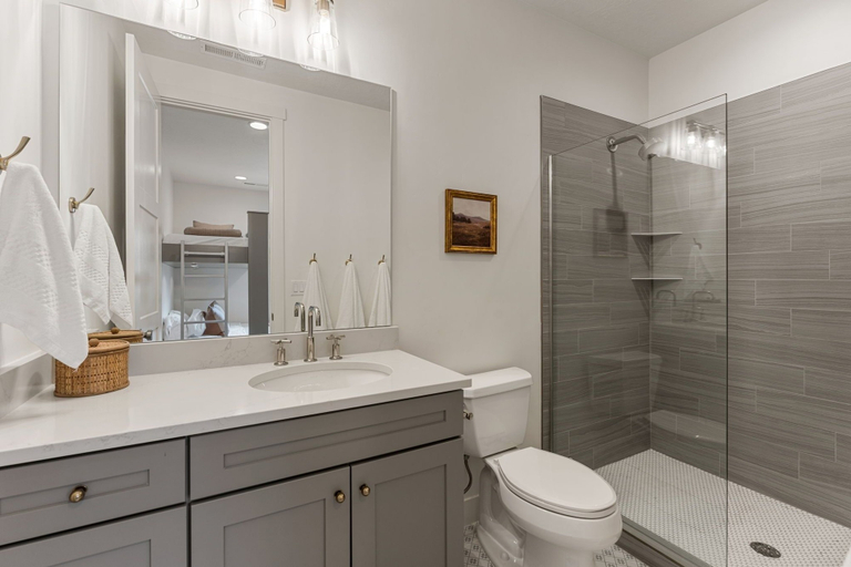 Bathroom 5, Casa Sol 4 Bedroom Townhouse, Washington