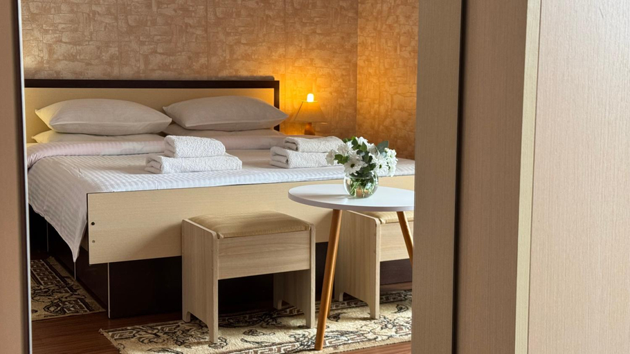 Bedroom 3, Садиба в горах, Svaliavs'kyi