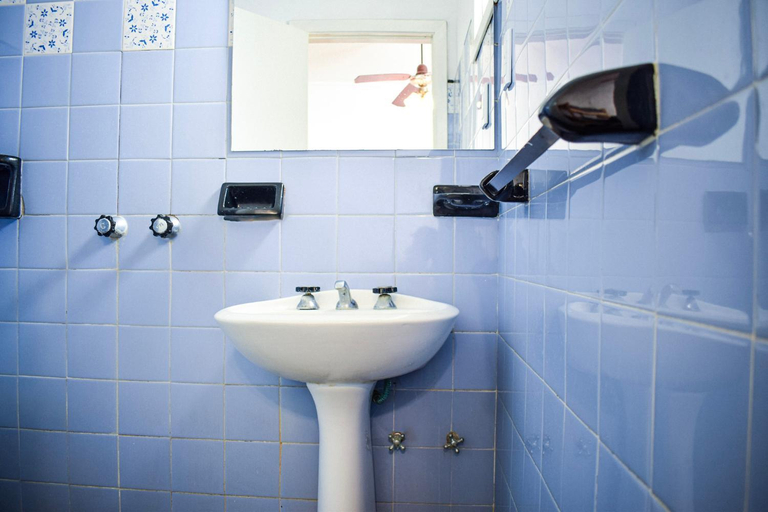 Bathroom 3, Hotel Parque, Necochea
