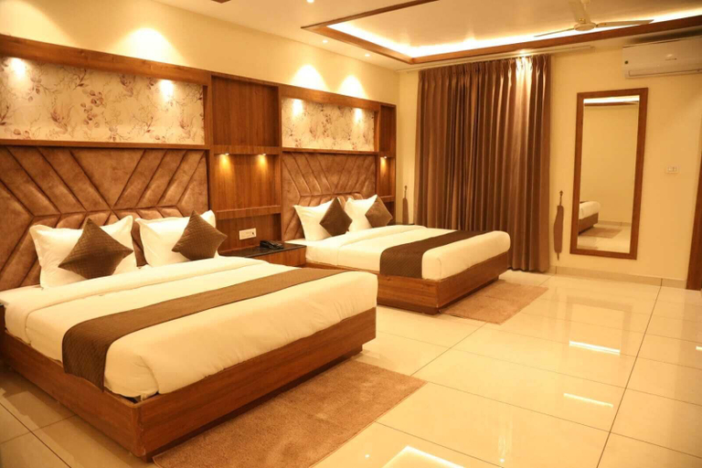 Room 3, Hotel Sahil Suites, Reasi
