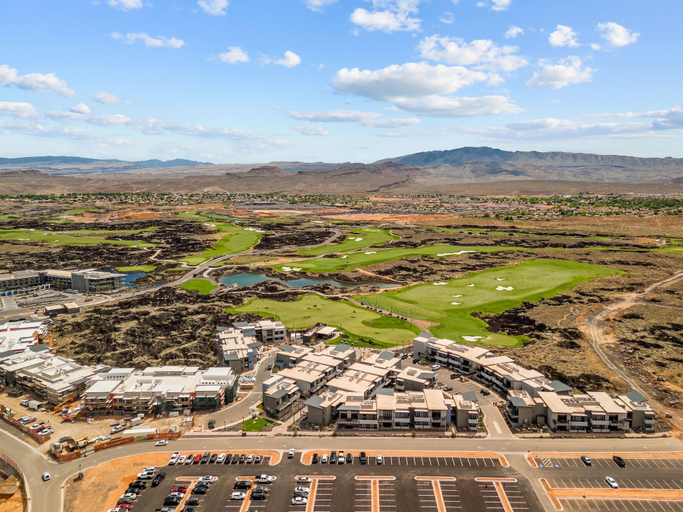 Aerial view, Snow Canyon Luxury Home #9 3 Bedroom Home, Washington