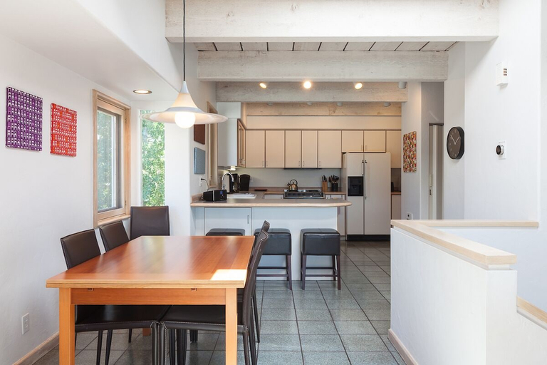 Private kitchen 3, Riverdell Condo feature Floor Heating and Gas Grill by RedAwning, Hood River