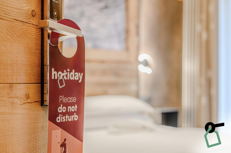 Bedroom 3, Hotiday Sauze Centro, Torino