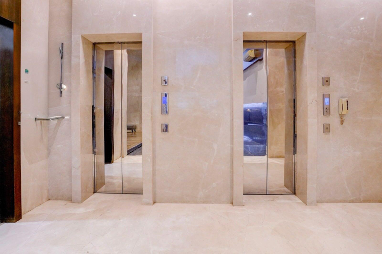 Lobby 5, Townhouse Oak Titvala Railway Junction Formerly Sai Dhan Residency, Thane