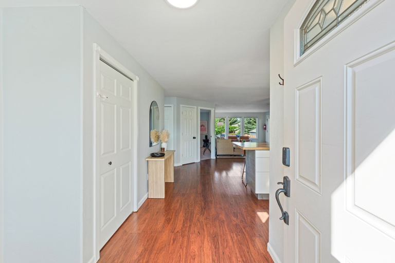 Interior 4, Moondance 3 Bedroom Home, Deschutes