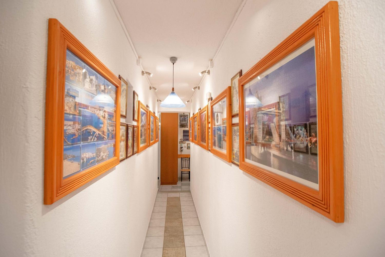Others 5, Comfort Double or Twin Room or semi-basement, South Aegean