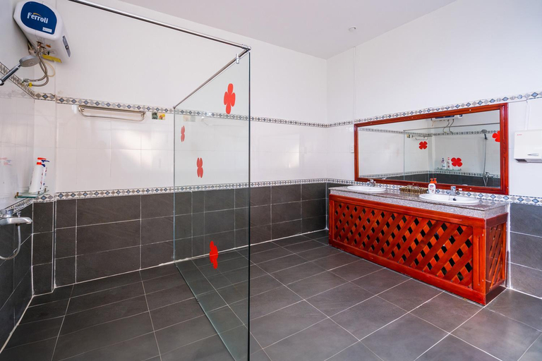 Bathroom 3, Oxalis Home, Bố Trạch
