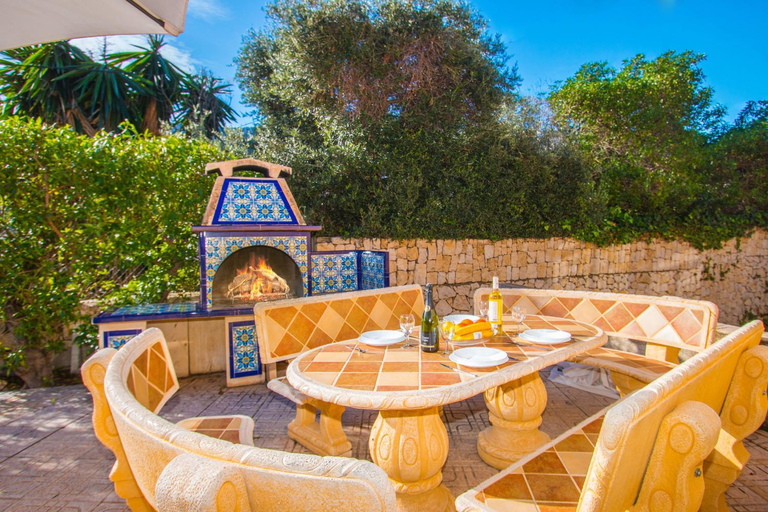 Food & Drinks, Villa Sanlio - PlusHolidays, Alicante