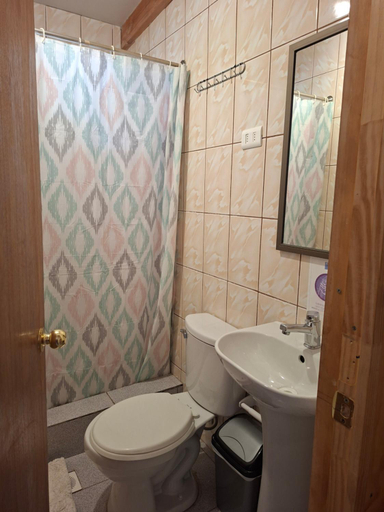 Bathroom 3, HOSTAL CAMINO DEL INCA, El Loa