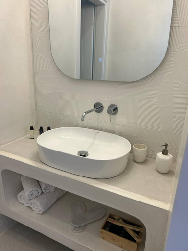 Bathroom 3, Mouras Studios, South Aegean