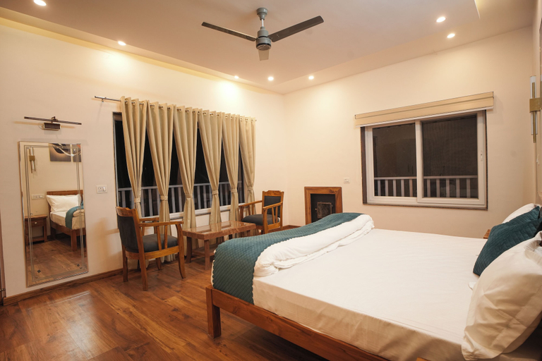 Room 3, OMAYA VISTA, Nainital