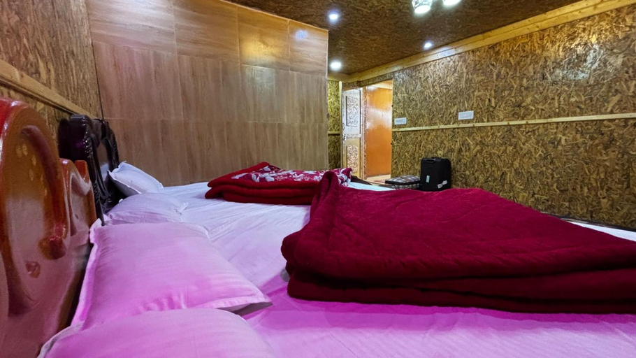 Bedroom 1, La Manche castle, Dindigul