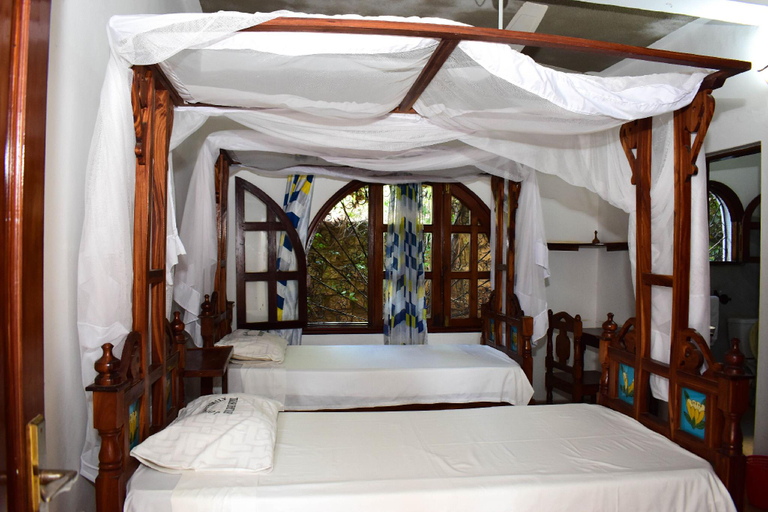 Bedroom 2, Joysvilla Guest House, Malindi