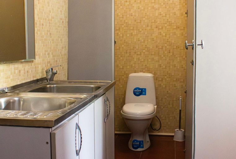 Bathroom 3, Sakura Guesthouse, Bishkek