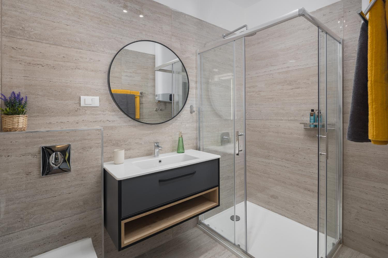 Bathroom 3, Residence Villa Manuela Pool & Jacuzzi, Gračišće