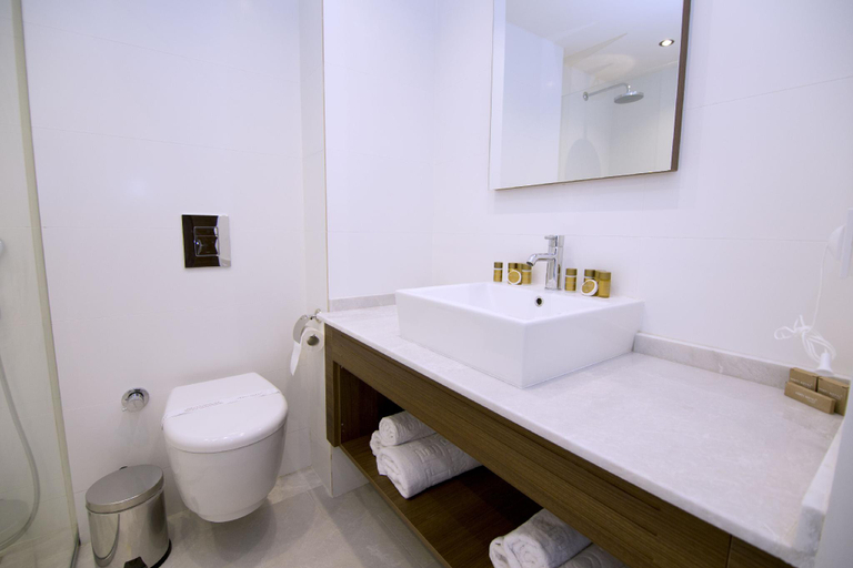 Bathroom 4, Neopol Hotel, Kuşadası