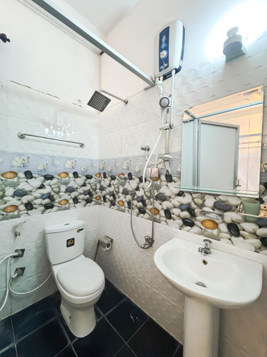Bathroom, Kamiliya Dame Guest, Weligama