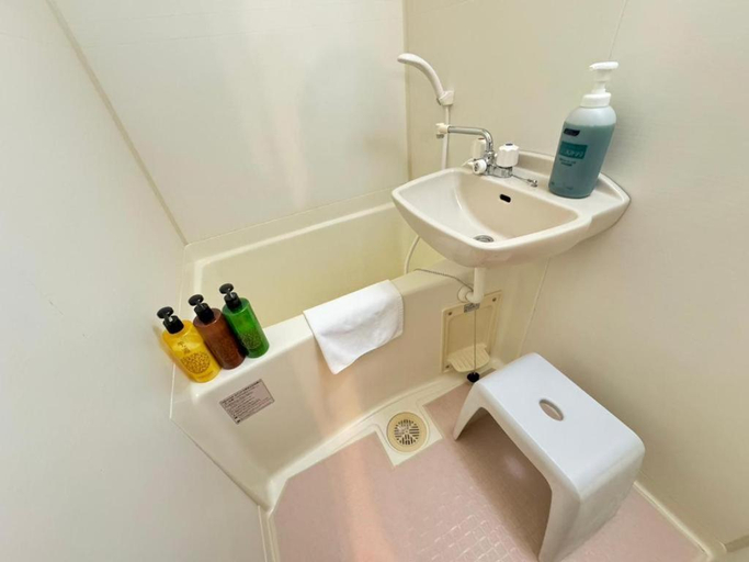 Bathroom 3, マルチステイ大阪天保山, Osaka