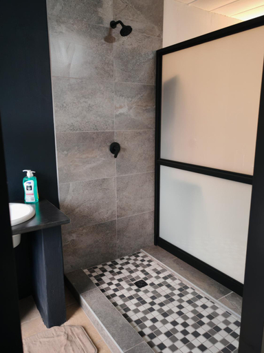 Bathroom 2, House Olive, City of Tshwane