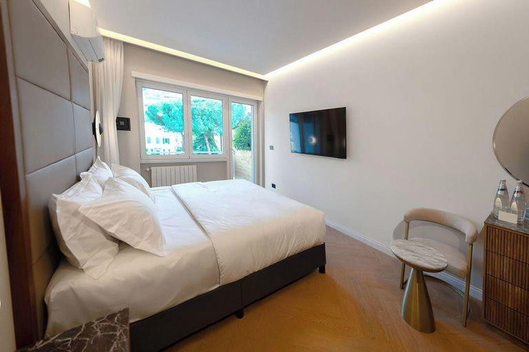 Bedroom 3, The Romex, Rome