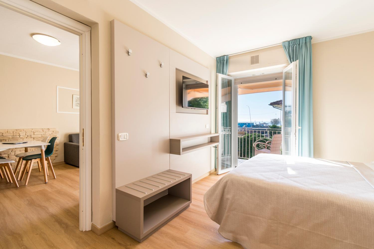 Bedroom, Residence Stella, Massa Carrara