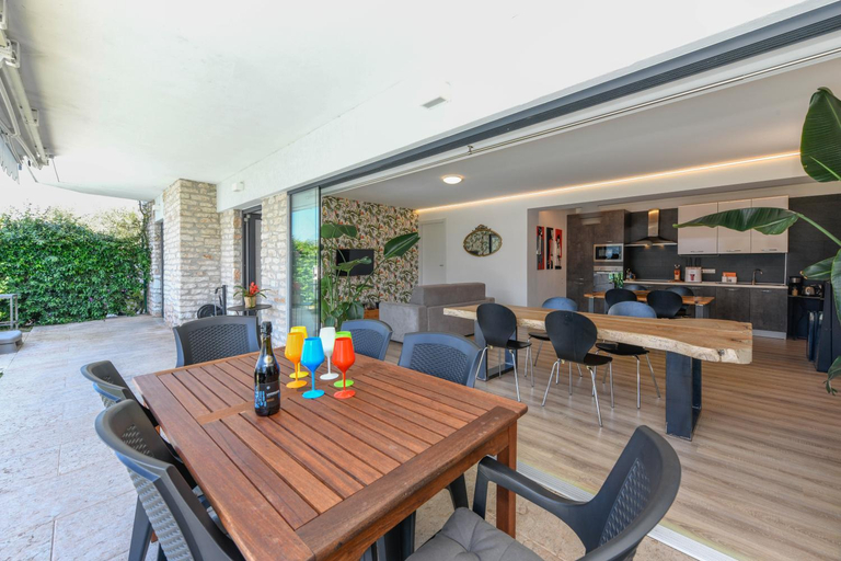 Food & Drinks, Villa Mimosa-Con piscina e vista lago, Verona