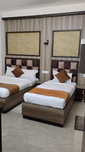 Others 2, Hotel Dev Vanshi Palace, Varanasi