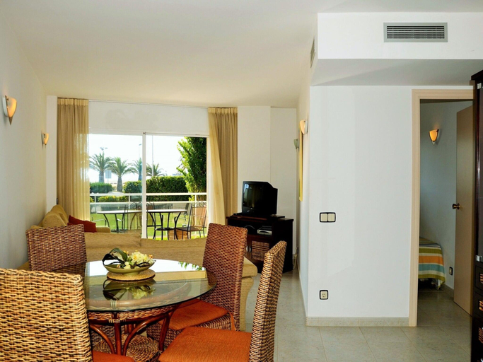 4, Apartment in Estartit by the Beach, Girona