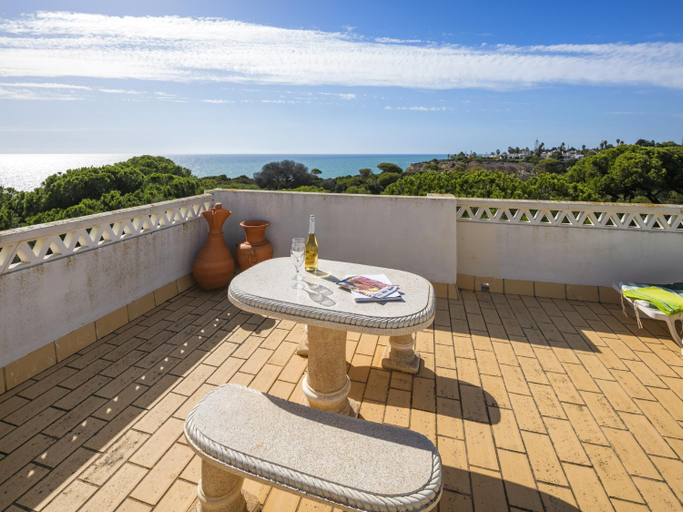 Facilities, Holiday Home Near Praia de Benagil Beach, Lagoa
