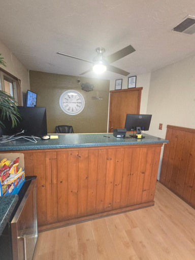 Public Area 3, Payson Inn & Suites, Gila