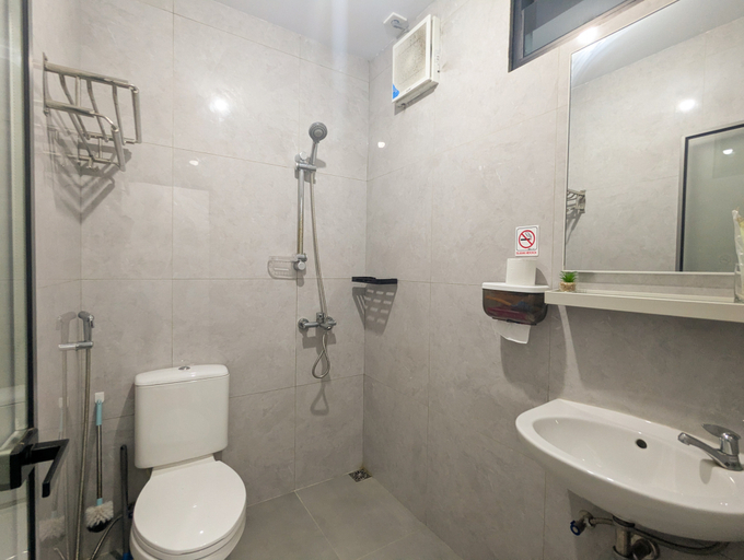 Bathroom 5, Lovina A3/6 at Baloi Impian (Grand Batam Mall) (tutup permanen), Batam