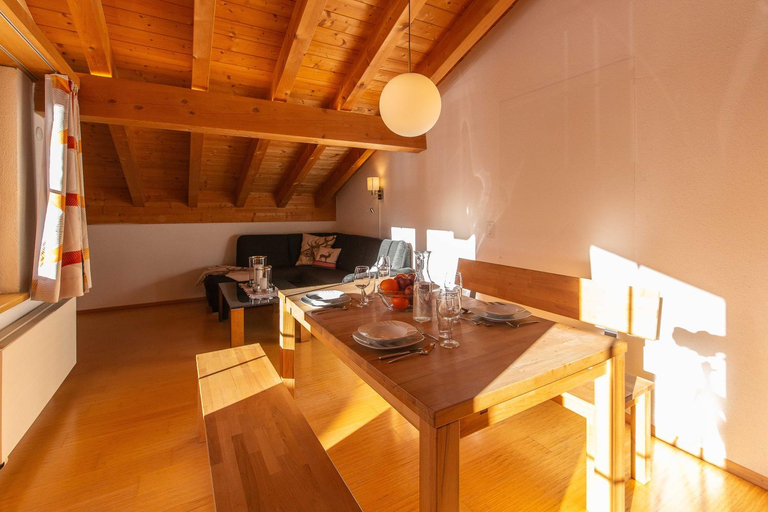 Facilities 2, Malmurainza, Inn