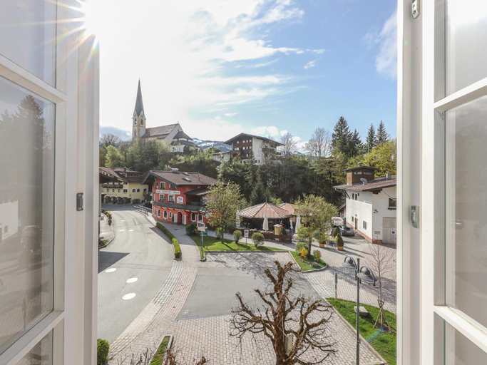 Others 4, Villa Filzer, Kitzbühel