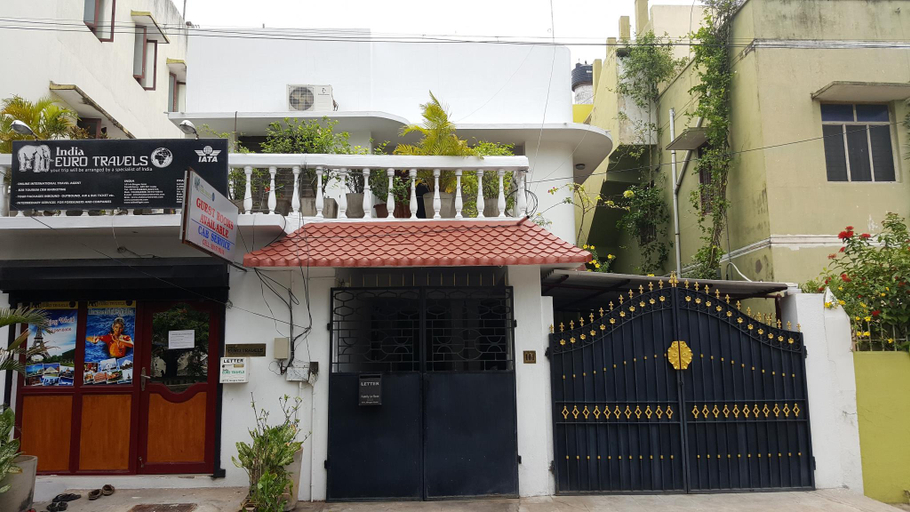 Exterior & Views 2, Le French White Villa, Puducherry