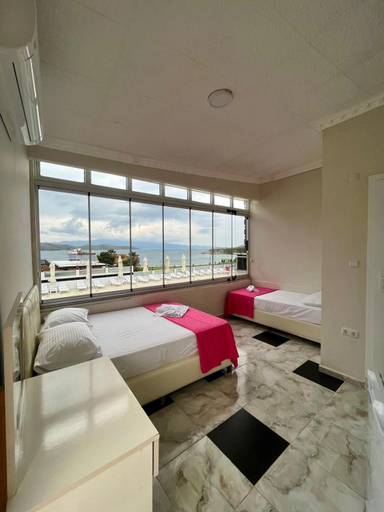 Others 3, Grand Sakar Otel, Marmara