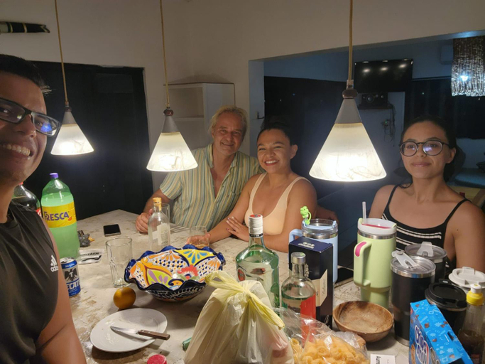Food & Drinks 5, Artist Beach House Sunset Haven Epic View, Progreso