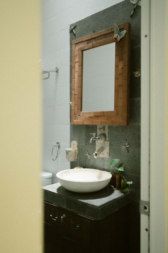 Bathroom 3, Indise House at Hamsa Putih Yogyakarta, Yogyakarta