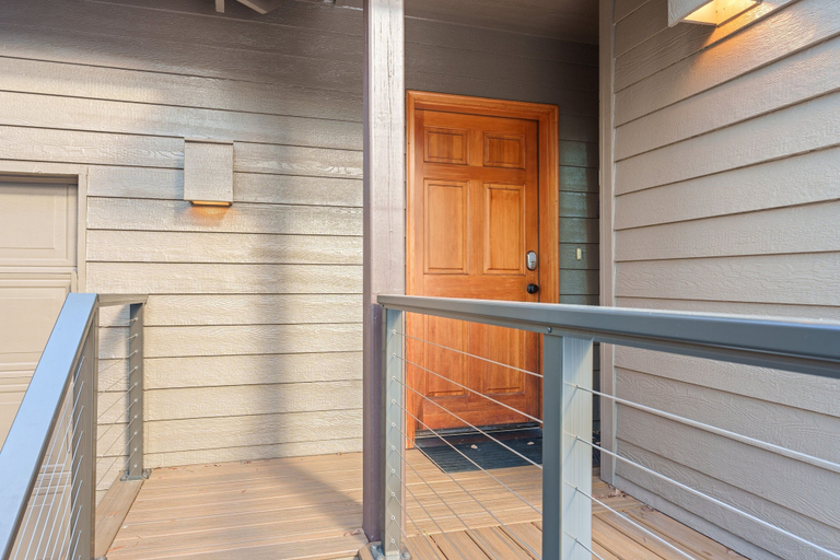 Exterior detail 5, 4 Umpqua 4 Bedroom Home, Deschutes