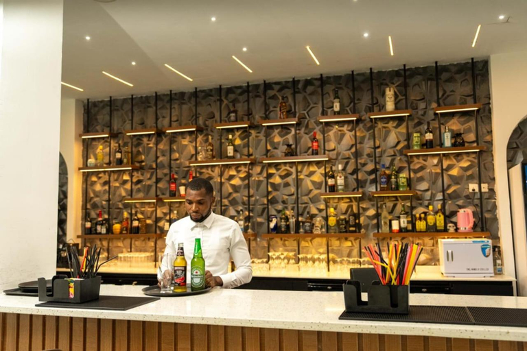 Restaurant 3, Julirose Hotel And Suites, Ikwerre