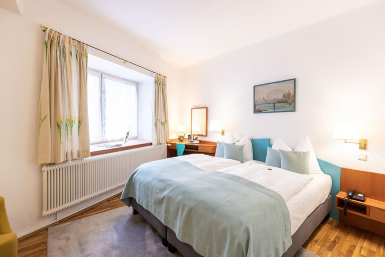 Bedroom 2, Hotel Wolf, Salzburg