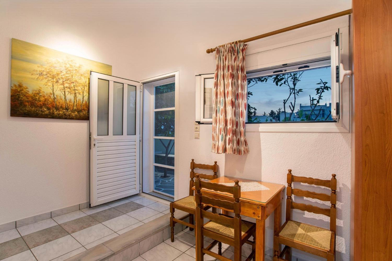 Others 2, Comfort Double or Twin Room or semi-basement, South Aegean